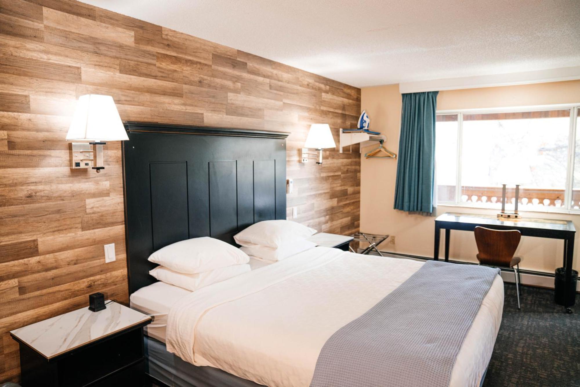 Salida Inn & Monarch Suites Exteriör bild
